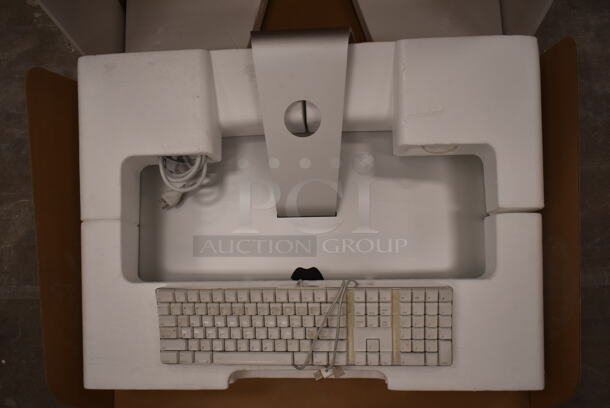 2 Apple A1419 27"  iMac Desktop All In One Computer w/ Keyboard. 100-240 Volts, 1 Phase. 2 Times Your Bid! (front room) - Image 7 of 9