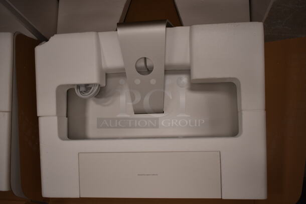 2 Apple A1419 27" iMac Desktop All In One Computer w/ Keyboard. 100-240 Volts, 1 Phase. 2 Times Your Bid! (front room) - Image 4 of 9