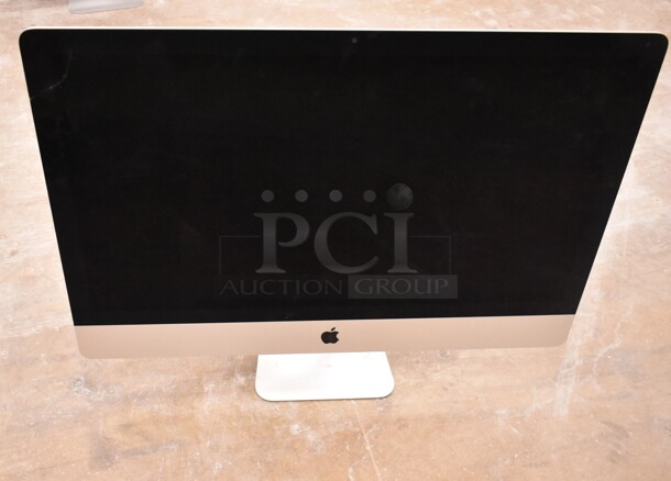 Apple A1419 27" iMac Desktop All In One Computer. See Pictures for Crack In Screen. 100-240 Volts, 1 Phase. (front room) - Image 1 of 5