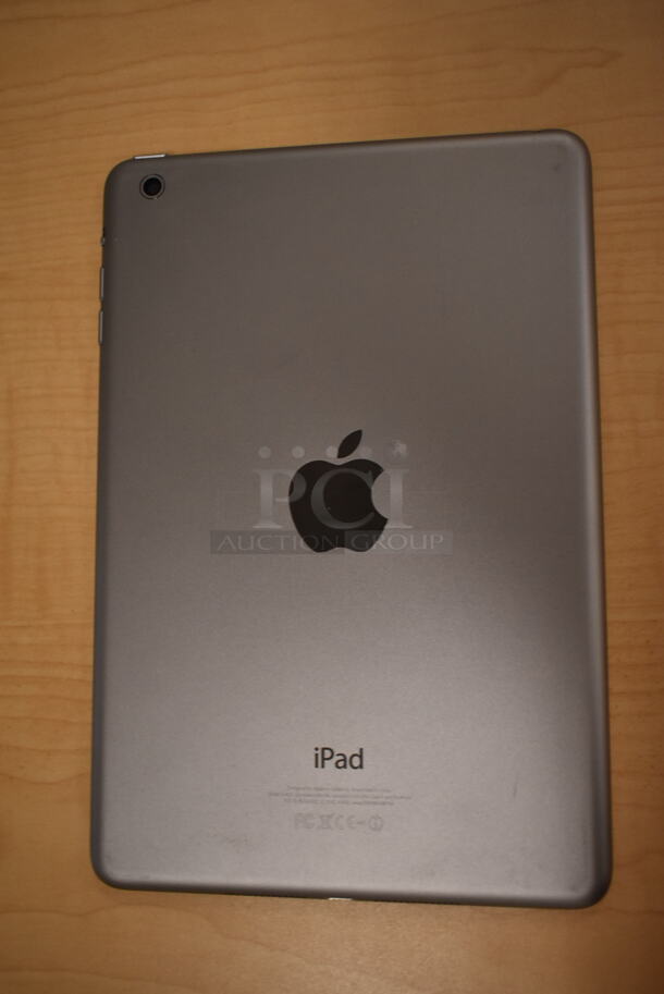 2 Apple A1432 iPad. 2 Times Your Bid! (front room) - Image 6 of 7