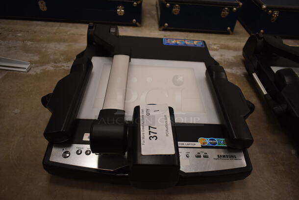 Samsung SDP-900DXRN Countertop Digital Presenter. 100-240 Volts, 1 Phase. (front room) - Image 2 of 4