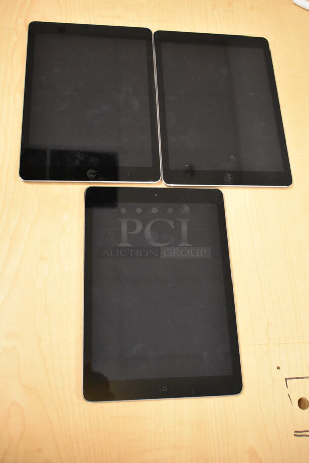 3 Apple A1474 iPad. 3 Times Your Bid! (front room) - Image 1 of 10