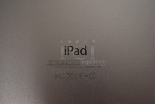 3 Apple A1474 iPad. 3 Times Your Bid! (front room) - Image 7 of 10