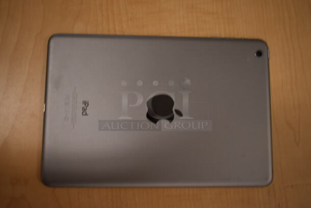 3 Apple A1432 iPad. 3 Times Your Bid! (front room) - Image 6 of 10