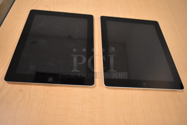 2 Apple A1395/1458 iPad. 2 Times Your Bid! (front room) - Image 1 of 7