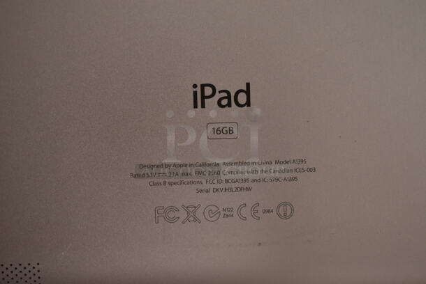 2 Apple A1395/1458 iPad. 2 Times Your Bid! (front room) - Image 4 of 7