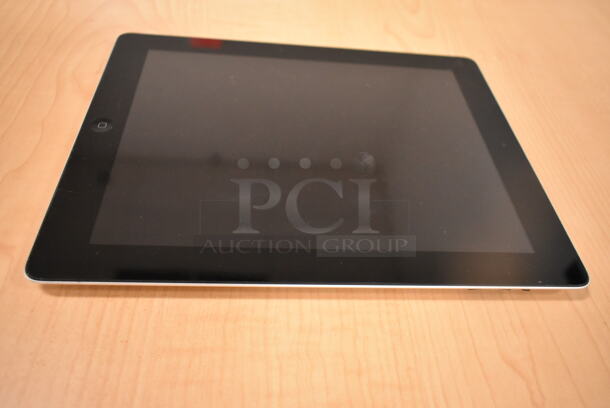 2 Apple A1395/1458 iPad. 2 Times Your Bid! (front room) - Image 5 of 7
