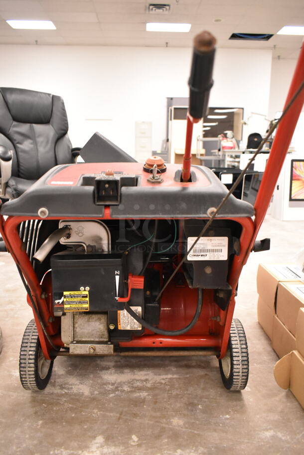 Troy Bilt 31AE285-063 Metal Snow  Thrower. (front room) - Image 4 of 6