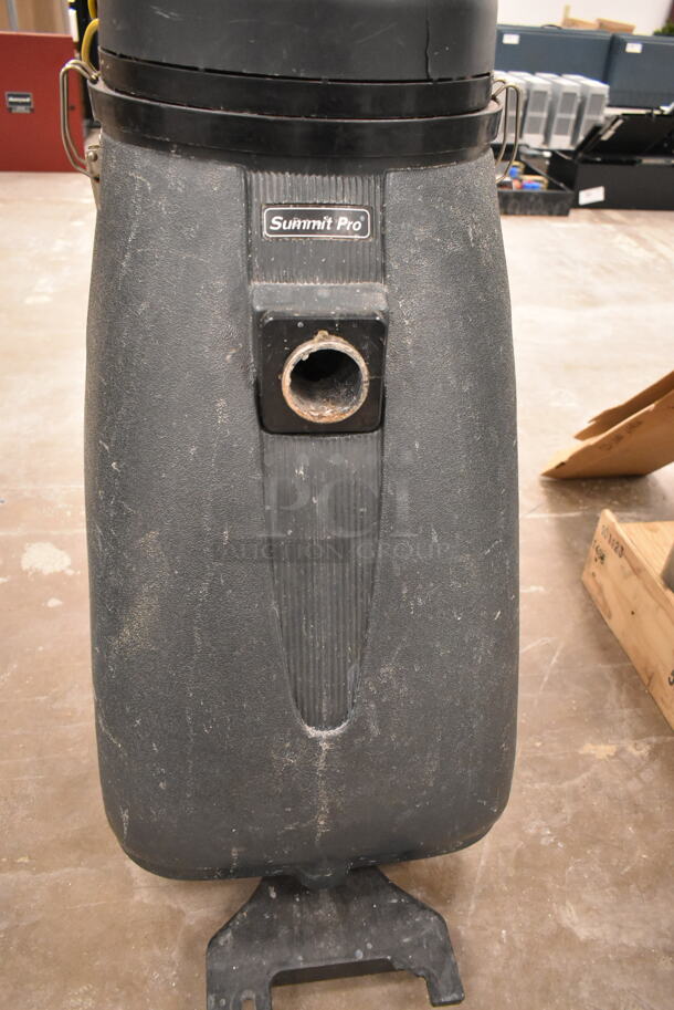 Nilfisk Advance Summit Pro 18SQ Metal Floor Cleaning Machine. 120 Volts, 1 Phase. (front room) - Image 4 of 7