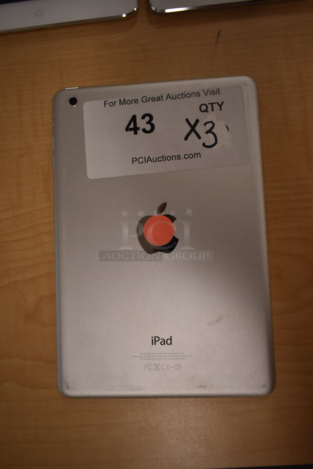 3 Apple A1432 iPads. 3 Times Your Bid! (front room) - Image 3 of 10