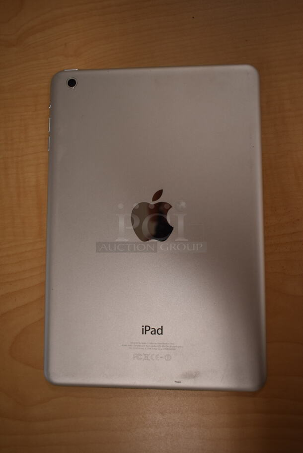 3 Apple A1432 iPads. 3 Times Your Bid! (front room) - Image 9 of 10