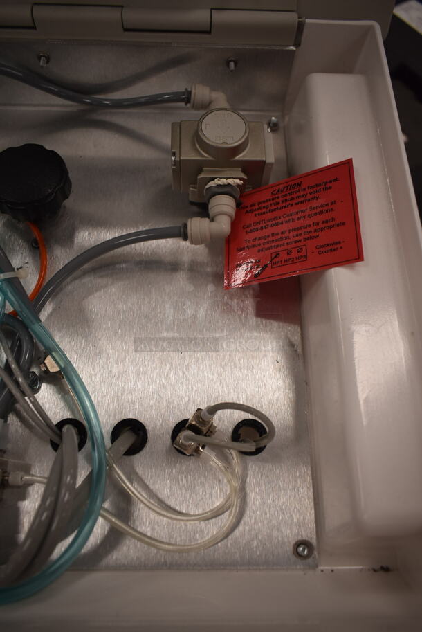 DNTL Works 2600 Portable Dental Station. (front room) - Image 9 of 10