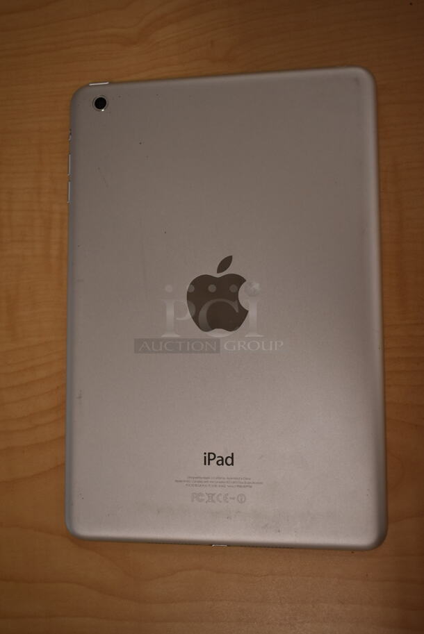 3 Apple A1432 iPads. 3 Times Your Bid! (front room) - Image 6 of 10