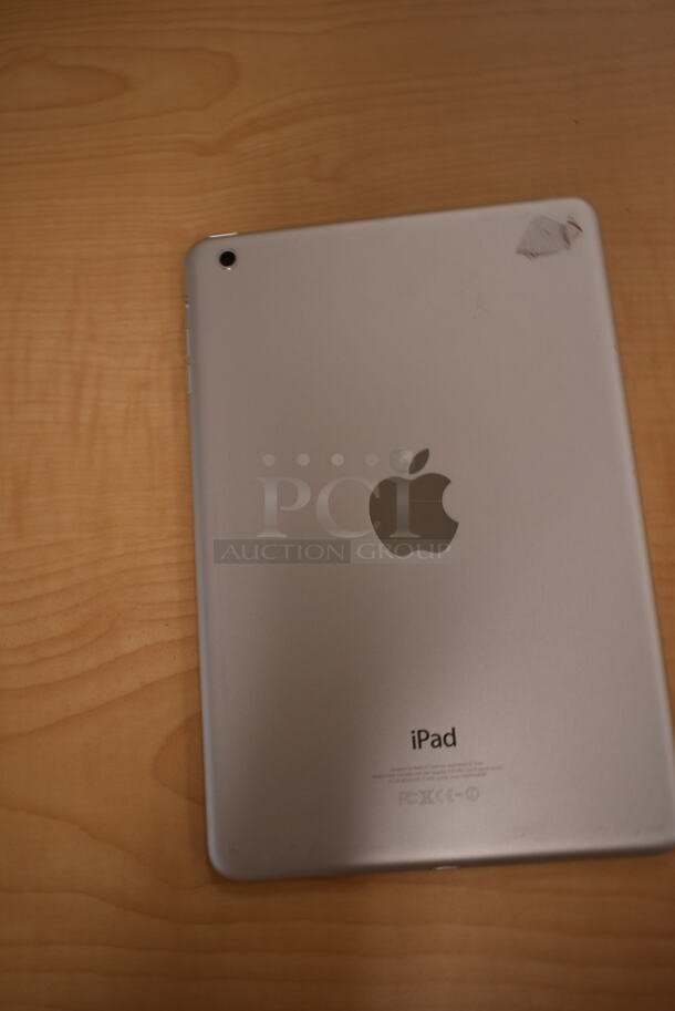 3 Apple A1432 iPads. 3 Times Your Bid! (front room) - Image 6 of 10
