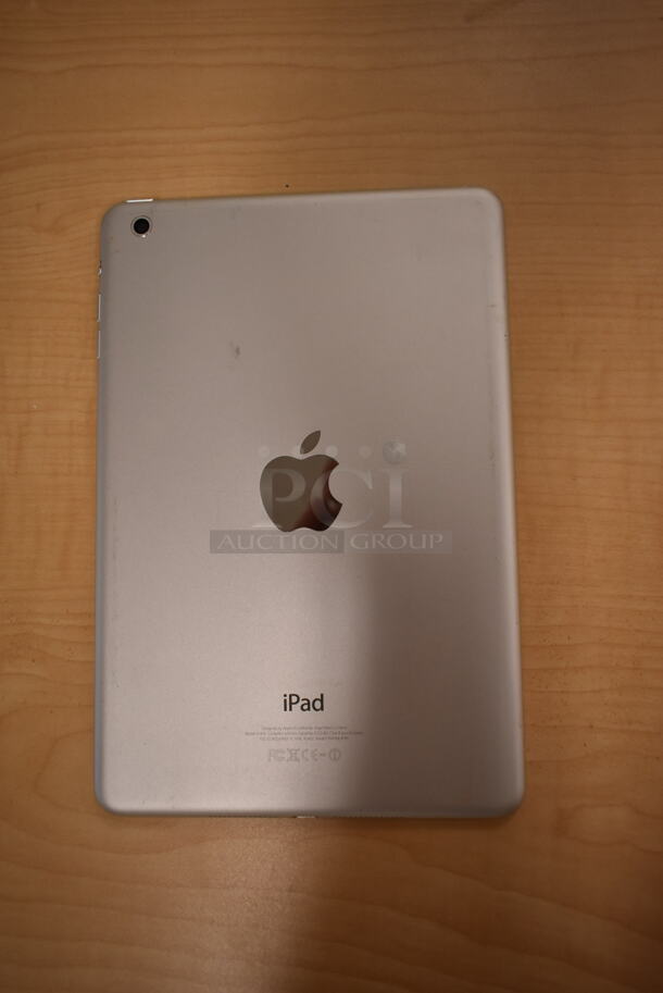 3 Apple A1432 iPads. 3 Times Your Bid! (front room) - Image 6 of 9