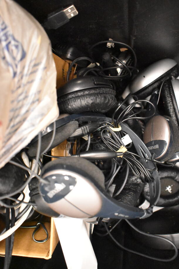 ALL ONE MONEY! Lot of Various Items Including Zoll M Series Monitor, HeartSim 200, Wires and Headphones. (front room) - Image 12 of 12