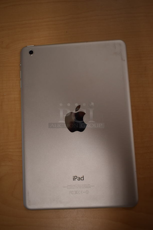 3 Apple A1432 iPads. 3 Times Your Bid! (front room) - Image 6 of 10