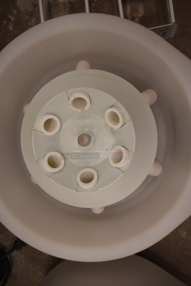 Fisher Scientific 228 Countertop Digital Water Bath. 115 Volts, 1 Phase. (front room) - Image 4 of 5