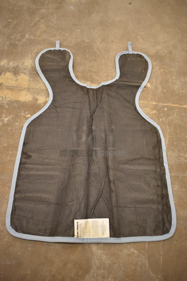 Protective Apron for XRay. (front room) - Image 2 of 3