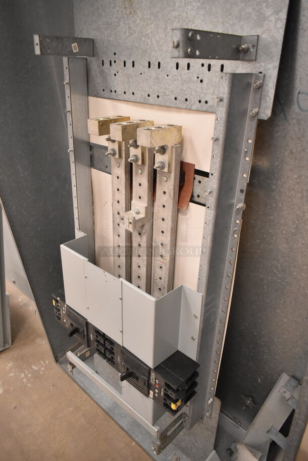 Metal Enclosure. (front room) - Image 4 of 8