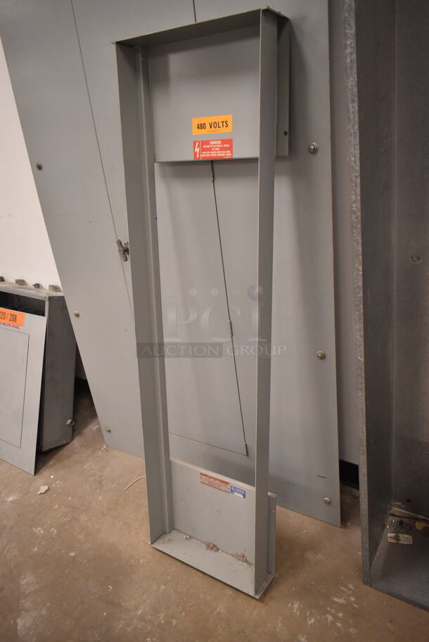 Metal Enclosure. (front room) - Image 5 of 8