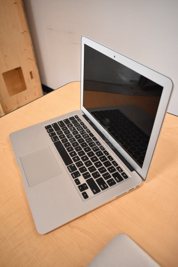 2 Apple A1466 13" MacBook Pro Laptops. 2 Times Your Bid! (front room) - Image 3 of 11