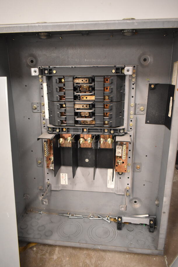 Metal Power Box Enclosure. (front room) - Image 3 of 9
