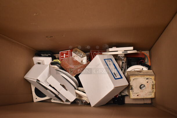 ALL ONE MONEY! Lot of 25 Various Items Including System Sensor Ceiling Strobe, Fire Alarm Pull Down Handle and Speaker Boxes. (front room) - Image 1 of 5