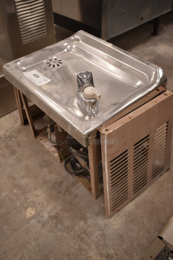 PLF5CM-100 Metal Wall Mount Water Fountain. 115 Volts, 1 Phase. (front room) - Image 5 of 7