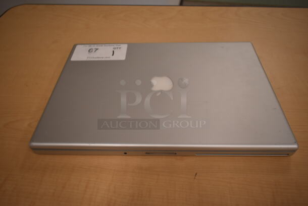 Apple MacBook Pro Laptop. (front room) - Image 5 of 6