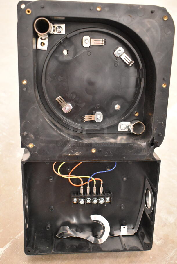 Lot of 4 Metal Units. (front room) - Image 7 of 7