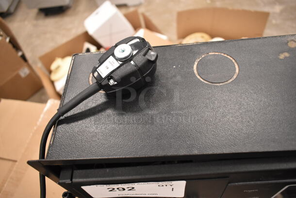 Siemens MME-3 Metal Enclosure. (front room) - Image 4 of 8