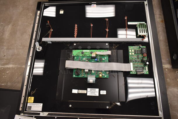 Siemens RCC-1F Remote Command Center and Siemens Fire Alarm Annunciator. (front room) - Image 9 of 11