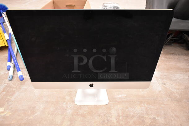 2 Apple A1419 27" iMac Desktop All In One Computer. 100-240 Volts, 1 Phase. 2 Times Your Bid! (front room) - Image 6 of 9