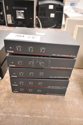 5 Extron Video / Audio Distribution Amplifier. 5 Times Your Bid! (front room)