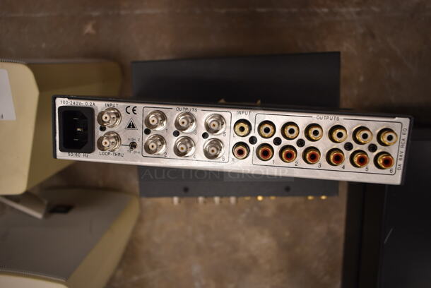 5 Extron Video / Audio Distribution Amplifier. 5 Times Your Bid! (front room) - Image 3 of 5