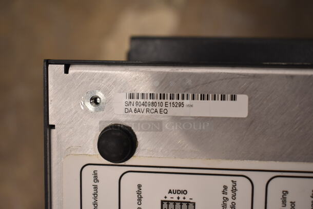 5 Extron Video / Audio Distribution Amplifier. 5 Times Your Bid! (front room) - Image 5 of 5