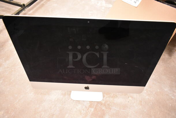 2 Apple A1418 21.5" iMac Desktop All In One Computer. 100-240 Volts, 1 Phase. 2 Times Your Bid! (front room) - Image 6 of 8