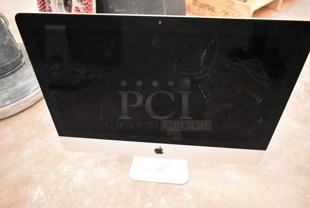 2 Apple A1418 21.5" iMac Desktop All In One Computer. 100-240 Volts, 1 Phase. 2 Times Your Bid! (front room) - Image 6 of 9