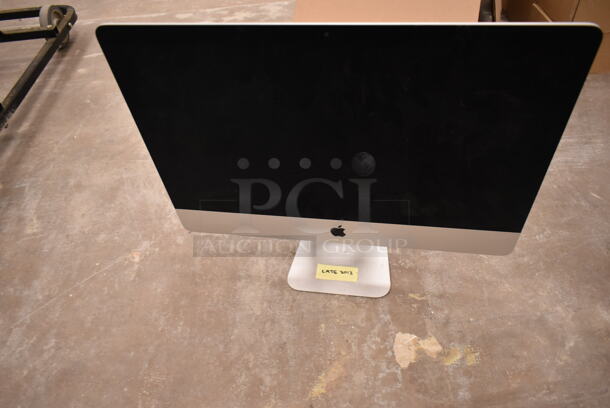 2 Apple A1418 21.5"  iMac Desktop All In One Computer. 100-240 Volts, 1 Phase. 2 Times Your Bid! (front room) - Image 2 of 9