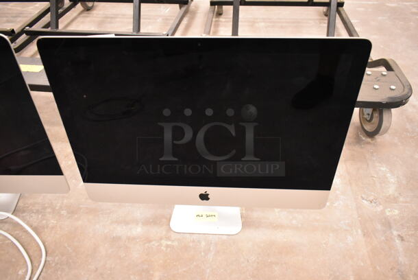 2 Apple A1418 21.5"  iMac Desktop All In One Computer. 100-240 Volts, 1 Phase. 2 Times Your Bid! (front room) - Image 2 of 9