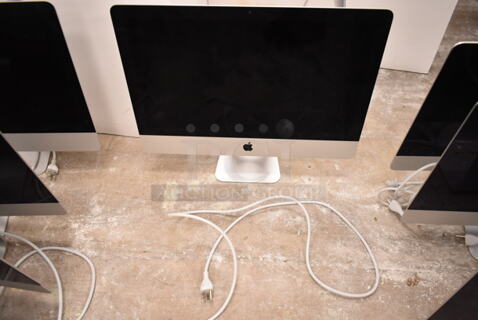 Apple A1418 21.5"  iMac Desktop All In One Computer. 100-240 Volts, 1 Phase. (front room)