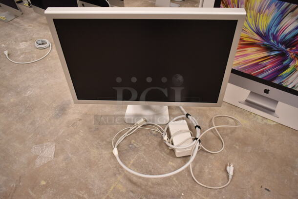 2 Apple Desktop All In One Computers; 1  A1419 27" iMac. 100-240 Volts, 1 Phase. 2 Times Your Bid! (front room) - Image 2 of 10