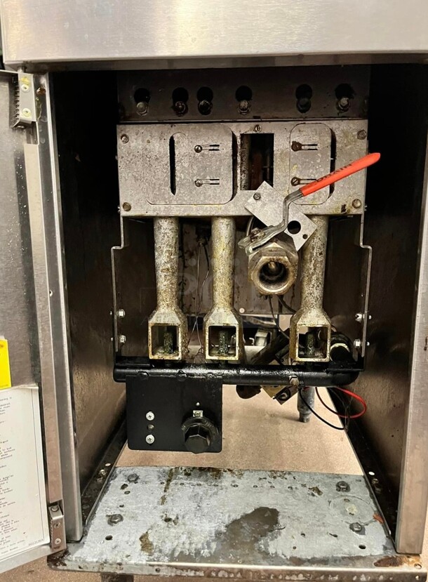 Late Model Frymaster ESG35T Gas Fryer - (1) 35 lb Vat, Floor Model, Natural Gas Working - Image 3 of 5