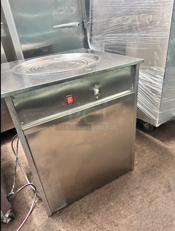Poly Science Commercial Rolled Ice Cream Machine, 1800W Stir-Fried Ice Roll Machine 115 Volt Working - Image 7 of 9