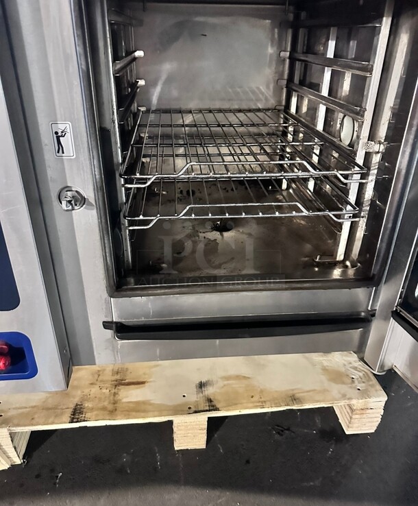 Late Model Eloma Genius T 6-11 6 Pan Full Size Boilerless Electric Combi Oven - 208V, 3 Phase Working - Image 8 of 8