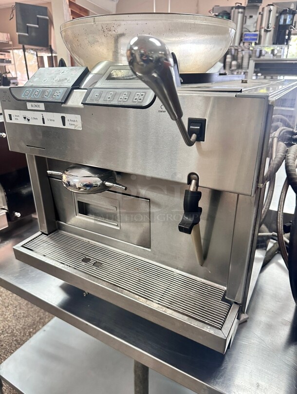 Excellent Condition Starbucks Mastrena CS2 Thermoplan Commercial Espresso Coffee Machine 220V Working - Image 9 of 10