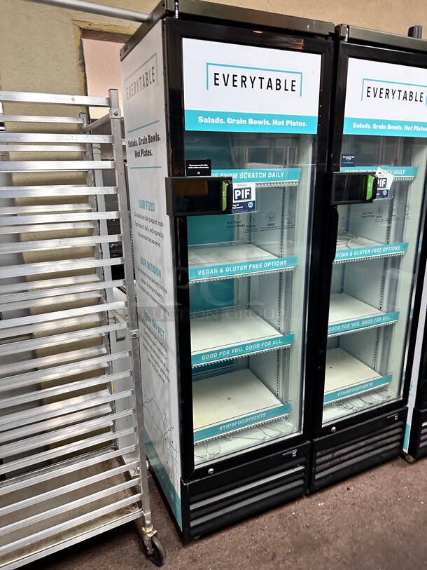 Excellent Condition Atosa P380WA Single Glass Door Display Fridge 115 Volt Working - Image 6 of 7