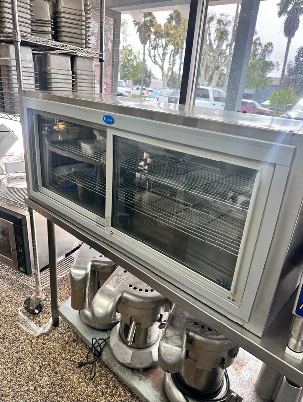 Excellent Condition Randell Refrigerated Counter Top Glass Display 115 Volt Working - Image 1 of 8