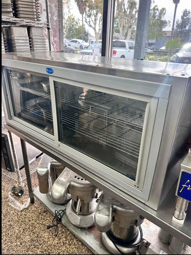 Excellent Condition Randell Refrigerated Counter Top Glass Display 115 Volt Working - Image 5 of 8